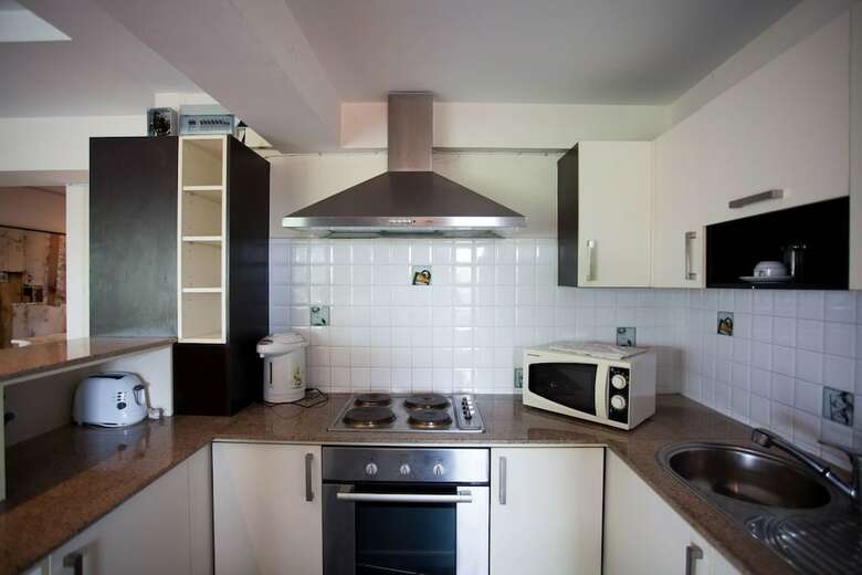 Apartamentos Galare Thong Tower