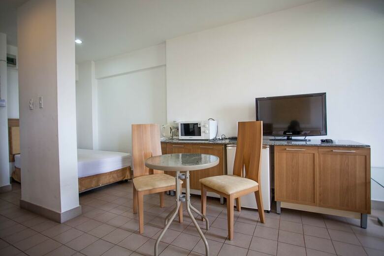 Apartamentos Galare Thong Tower