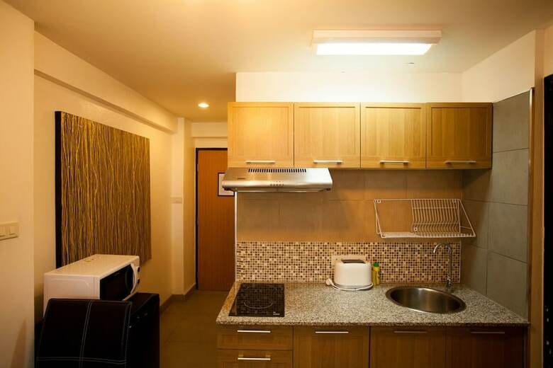 Apartamentos Galare Thong Tower