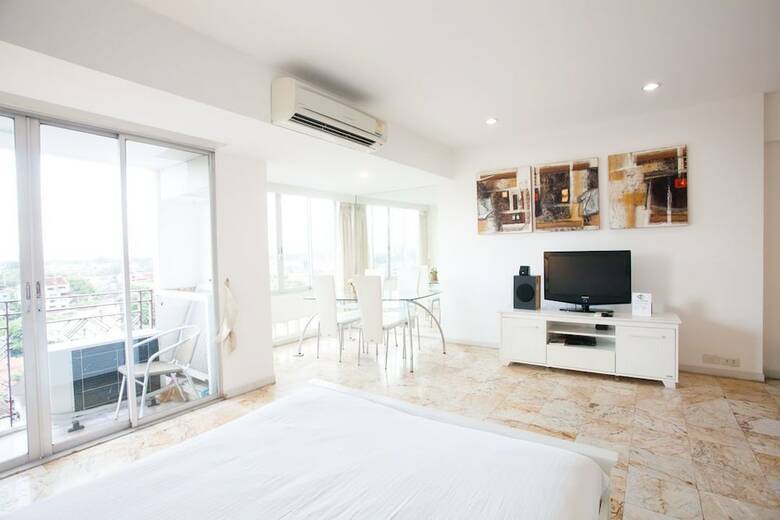 Apartamentos Galare Thong Tower