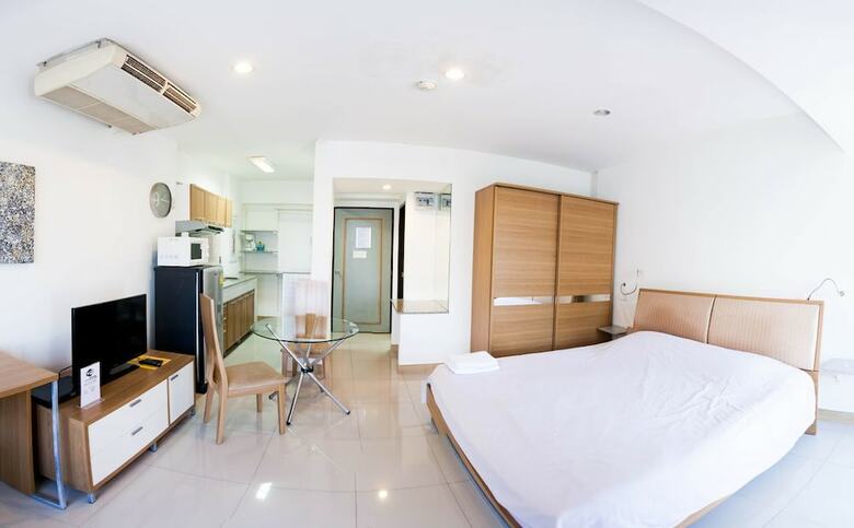Apartamentos Galare Thong Tower