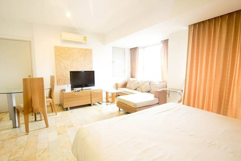 Apartamentos Galare Thong Tower