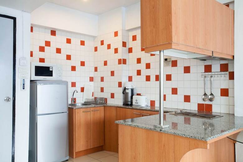 Apartamentos Galare Thong Tower