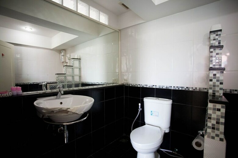 Apartamentos Galare Thong Tower