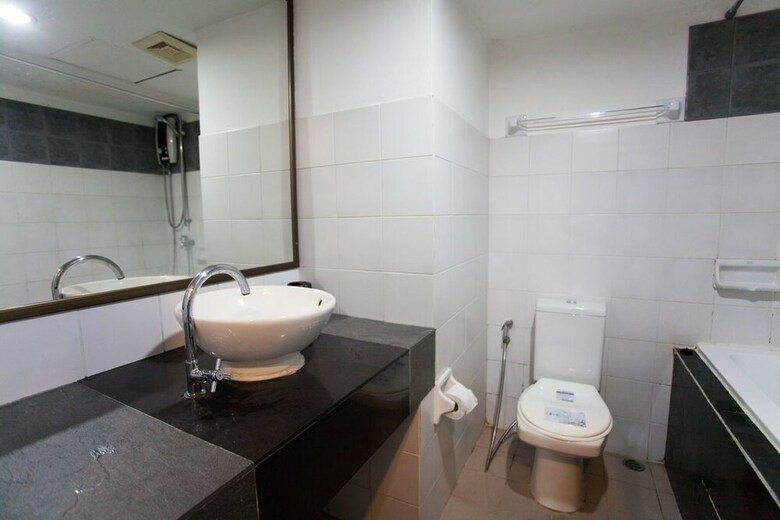 Apartamentos Galare Thong Tower