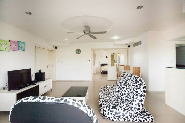 Apartamentos Galare Thong Tower
