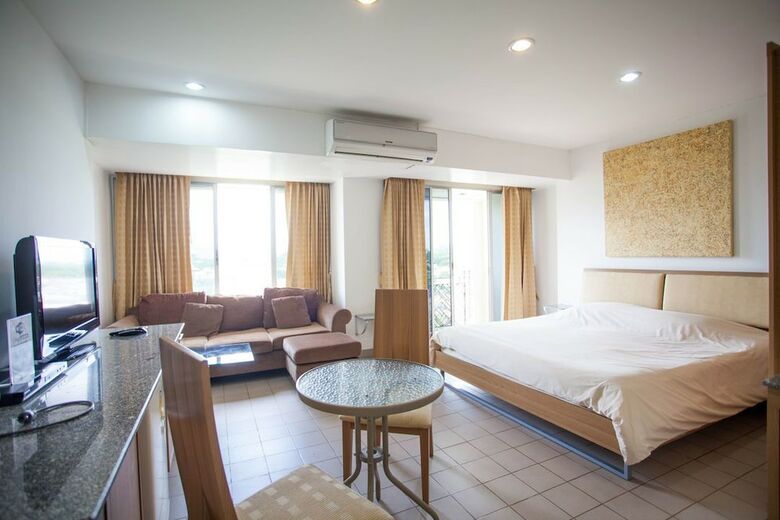 Apartamentos Galare Thong Tower
