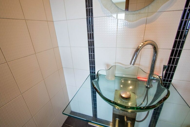 Apartamentos Galare Thong Tower