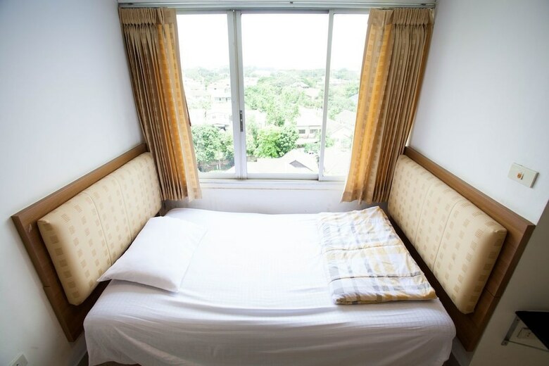 Apartamentos Galare Thong Tower