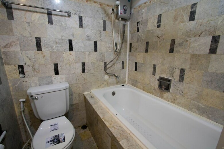 Apartamentos Galare Thong Tower