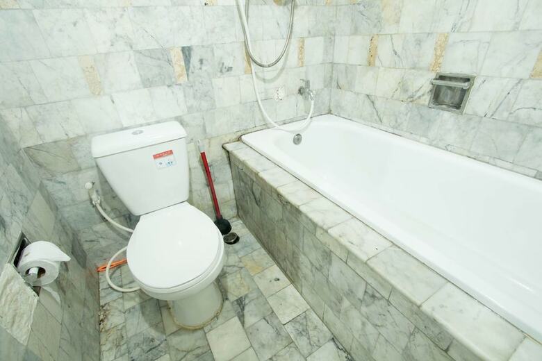 Apartamentos Galare Thong Tower