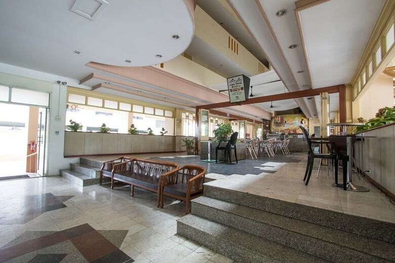 Apartamentos Galare Thong Tower