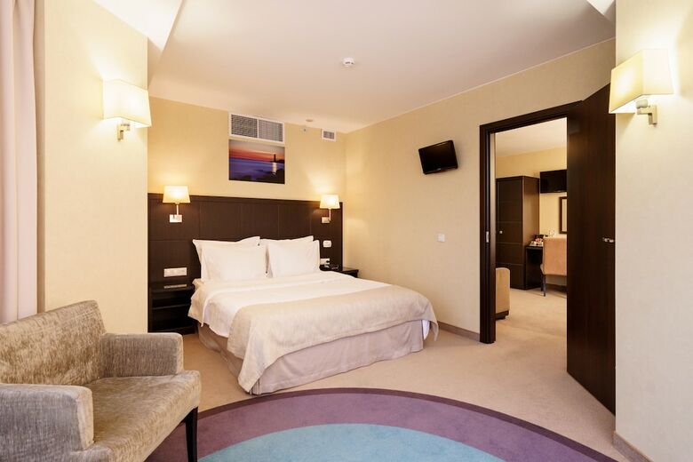 Baltiya Hotel