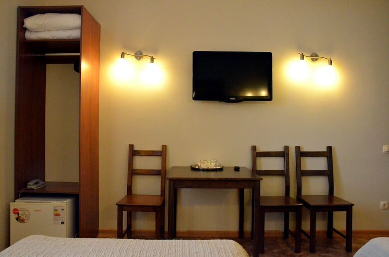 Tranzit Hotel