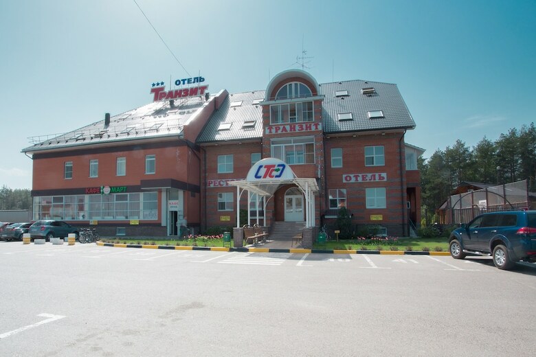Tranzit Hotel