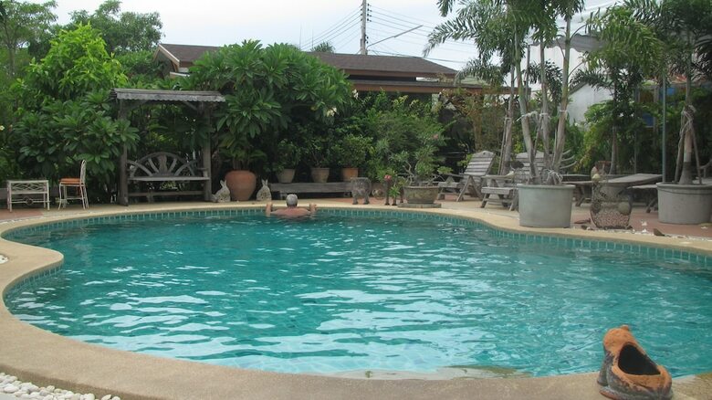 Hotel Sophon.19 Apartment (Baan Klang Noen)