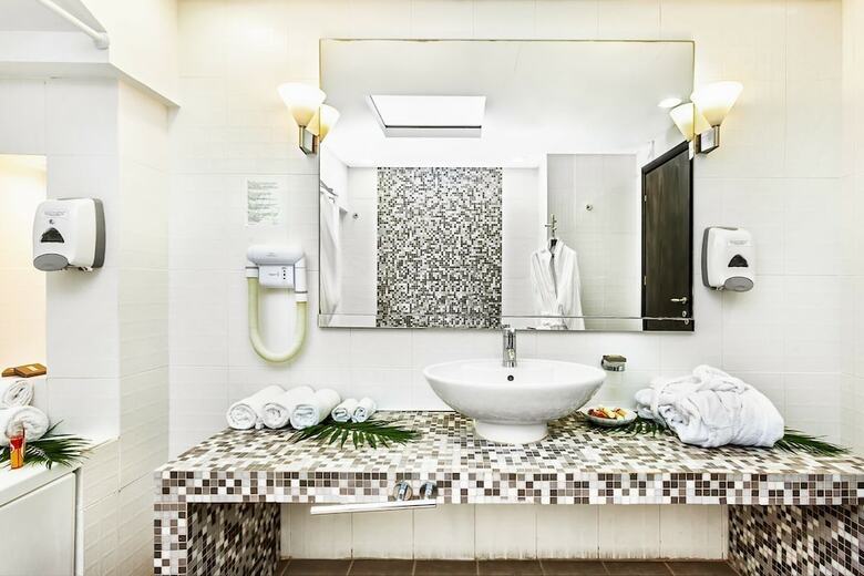 Hotel Xenios Anastasia Resort & Spa