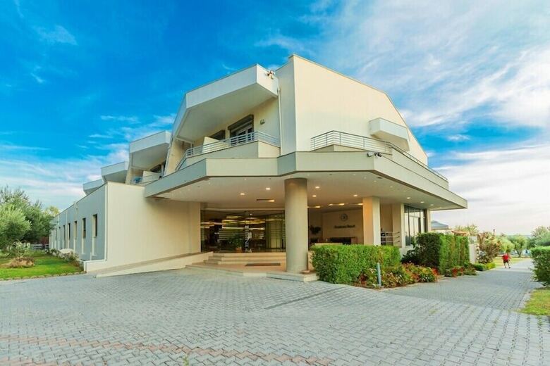 Hotel Xenios Anastasia Resort & Spa