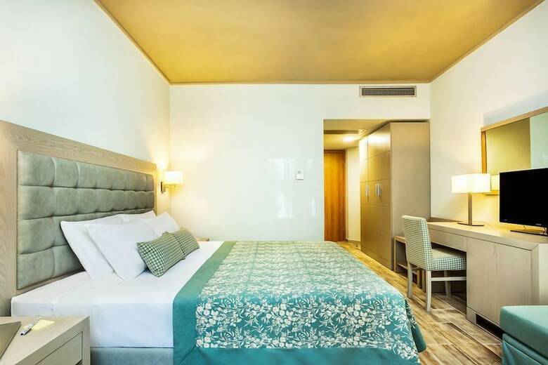 Hotel Xenios Anastasia Resort & Spa