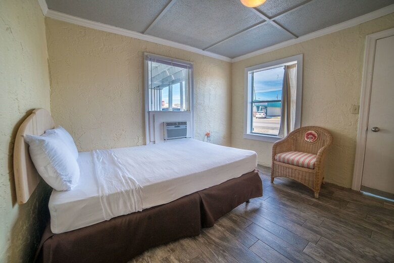 Motel Palm Grove