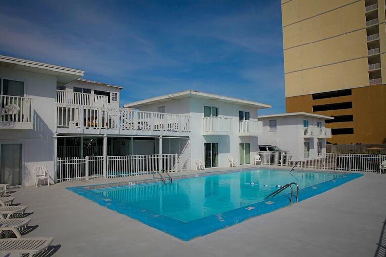 Motel Palm Grove