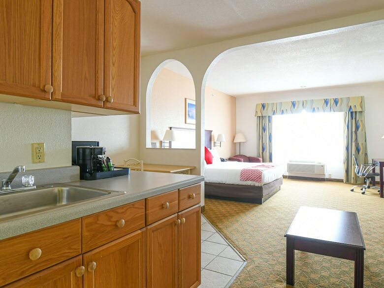 Hotel Oyo Townhouse Houston Brookhollow