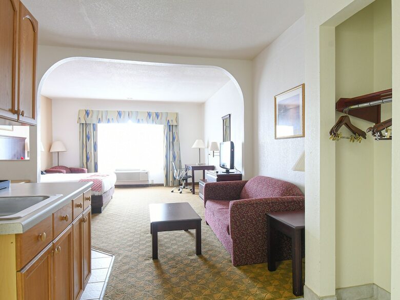 Hotel Oyo Townhouse Houston Brookhollow