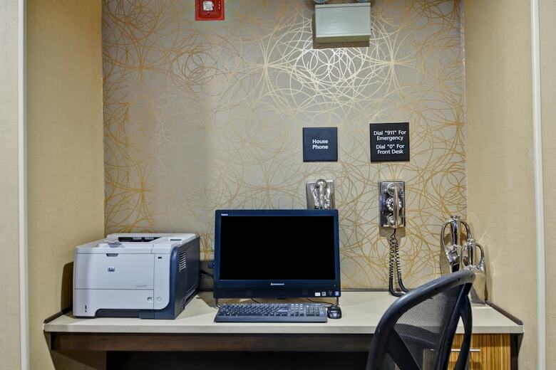 Hotel Hampton Inn Albany-wolf Road (Airport)