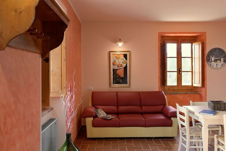 Agroturismo Amedea Tuscany Country Experience