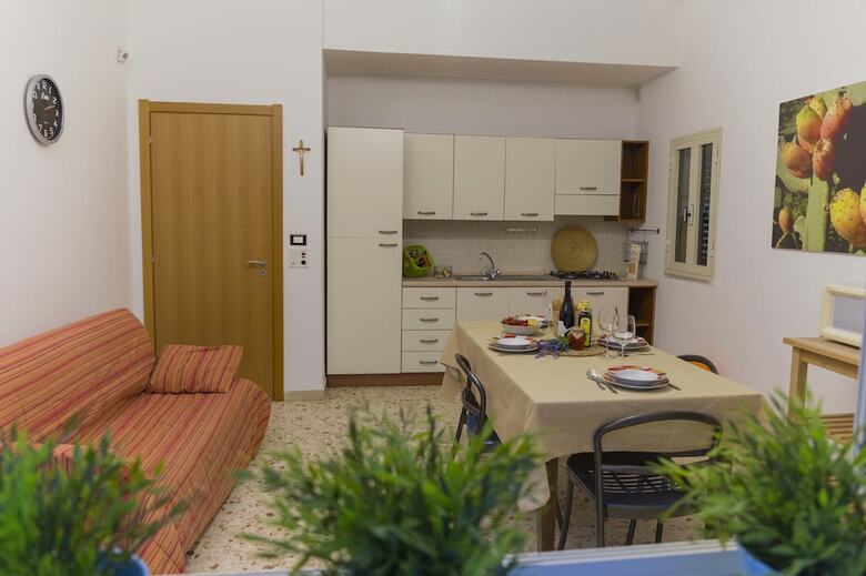 Apartamento Appartamenti Del Melo,  Mareinsicilia