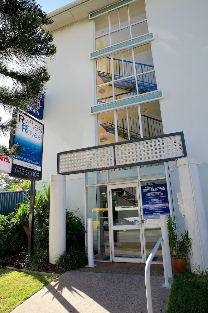 Apartamentos Raffles Royale