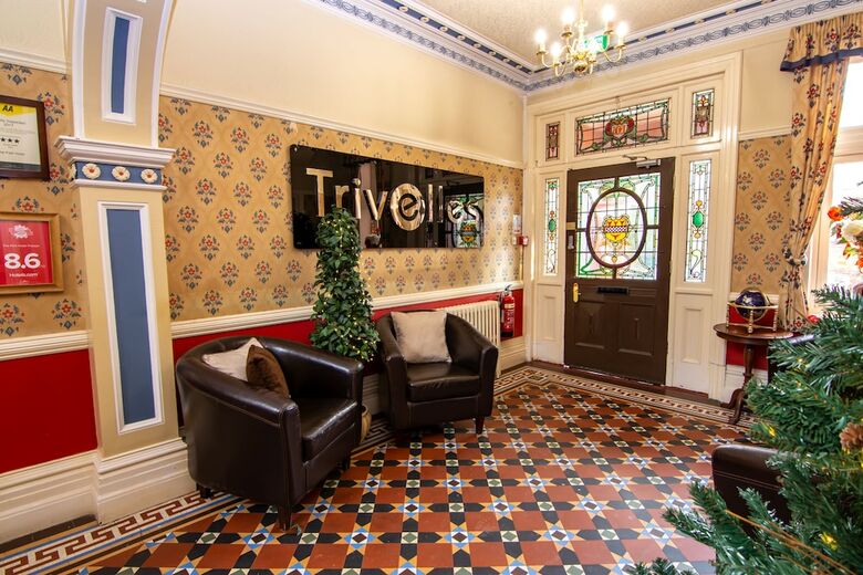 Trivelles Park Hotel