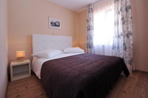 Aparthotel Lastura