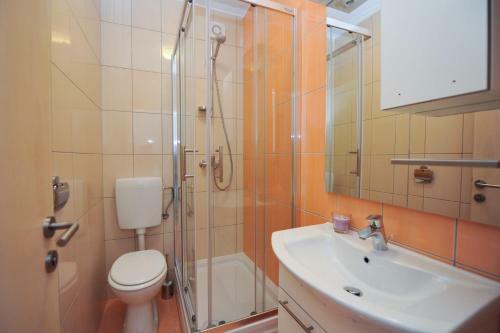 Aparthotel Lastura