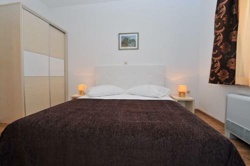 Aparthotel Lastura