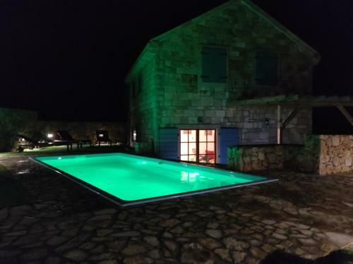 Mala Villa