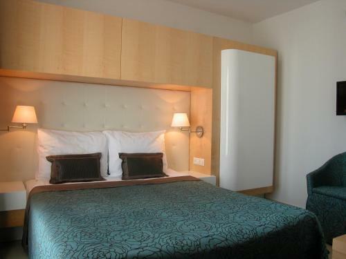 Hostal House Novalia