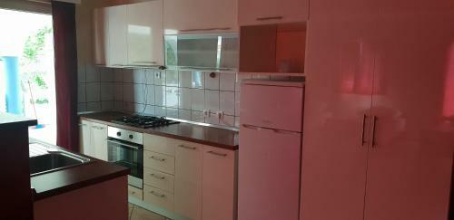 Apartments Kne?evi?