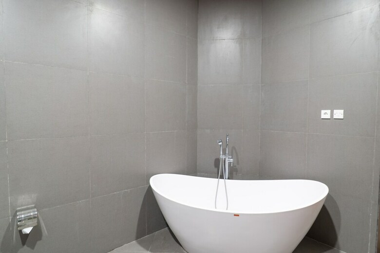 Maxi Hotel & Spa