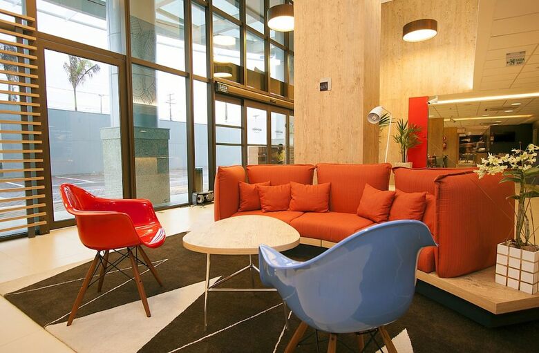 Hotel Ibis Salvador Airport