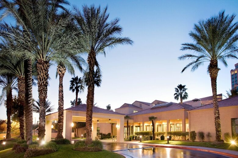 Hotel Courtyard By Marriott Las Vegas Convention Center