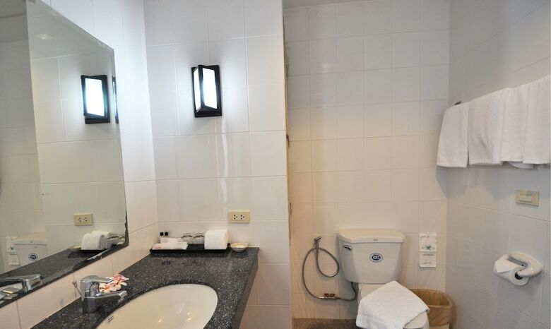 Hotel The Leela Resort & Spa Pattaya