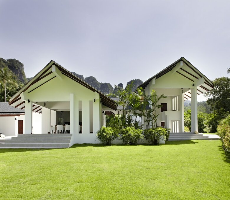 Villa The Beach House