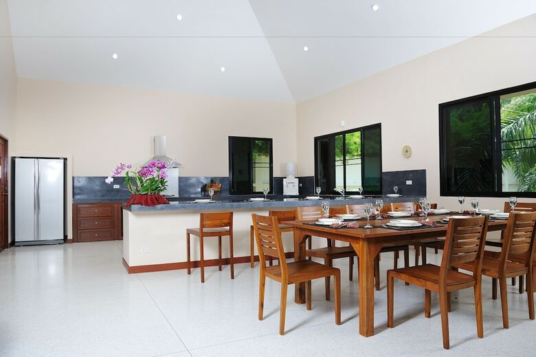 Villa Baan Santi