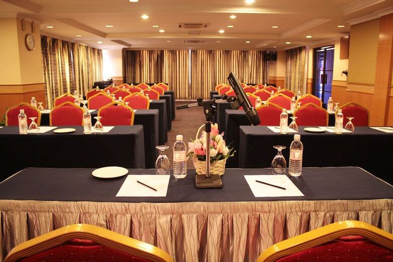 Marina Court Resort Condominium
