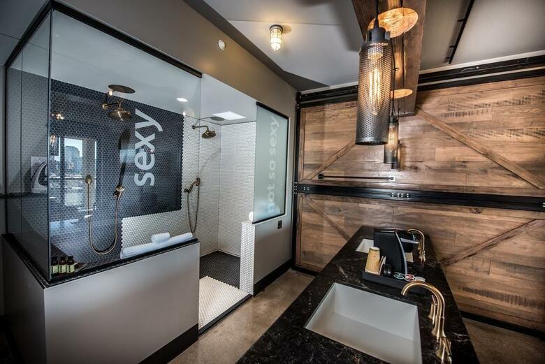 Hotel Foundre Phoenix