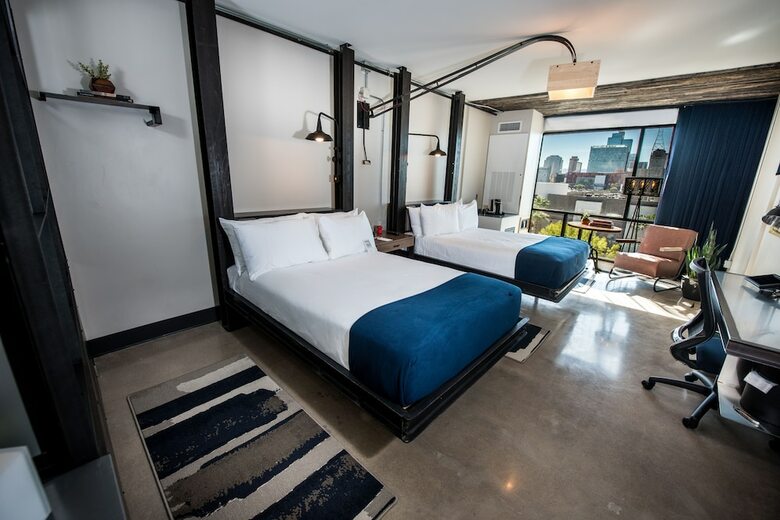 Hotel Foundre Phoenix