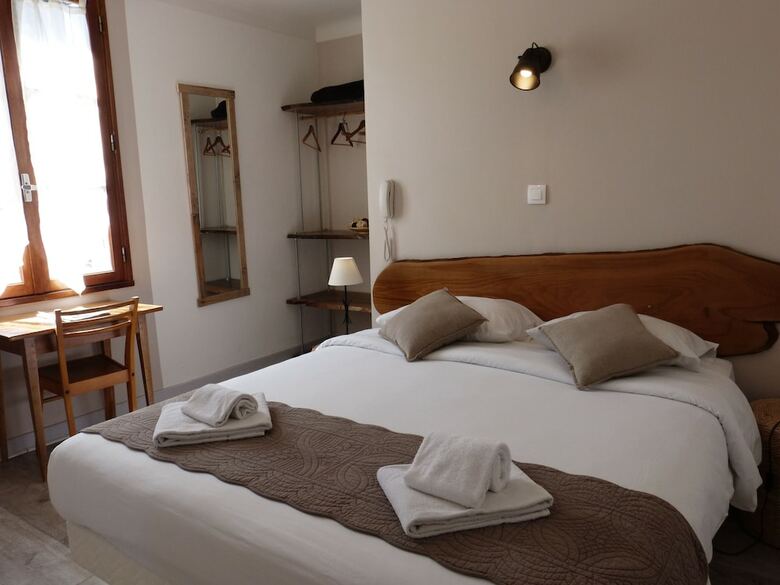 Hotel H�tel Des Grottes