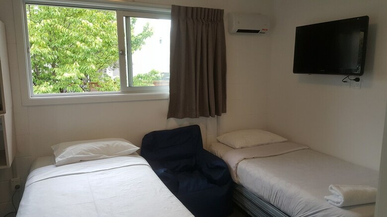 Siesta Motel