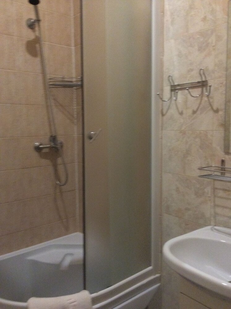 Hotel Knights Court Guest House